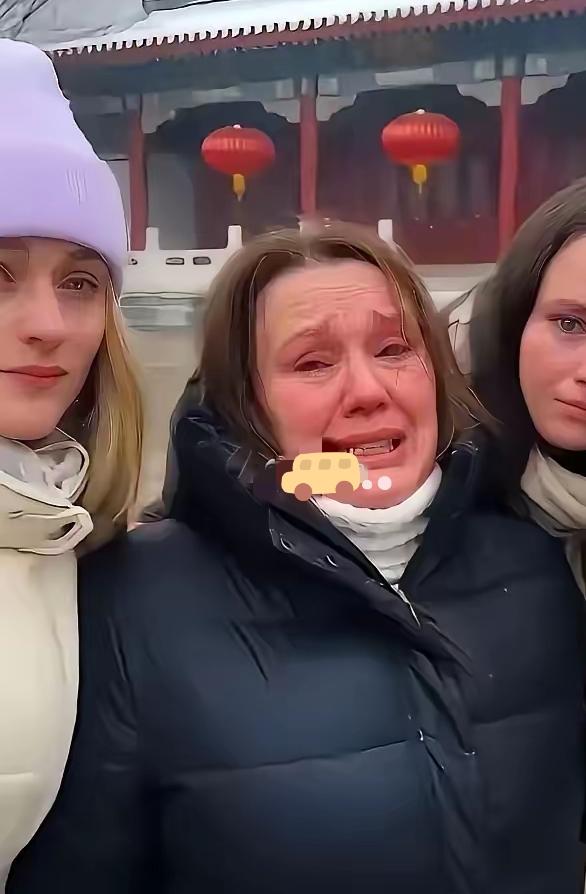 乌克兰一位母亲的采访让无数人破防：“三个女儿都嫁中国人
 
采访里老太太抹着眼泪