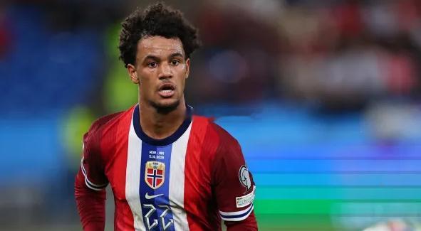 据英国媒体talkSPORT报道，曼城球员奧斯卡·鲍伯可能在冬窗离队，英超的水晶