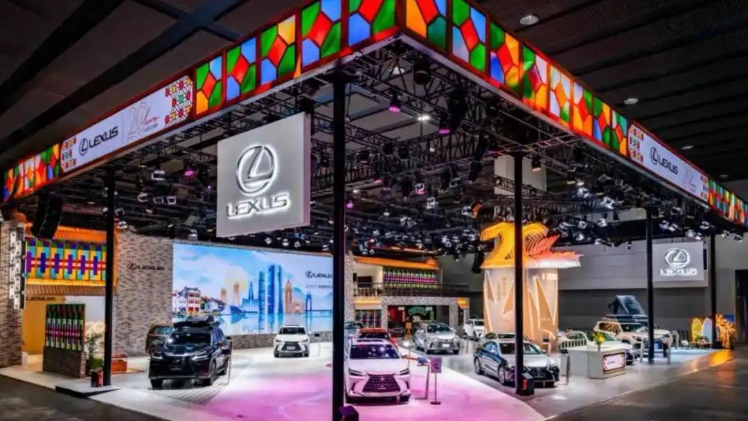 全球最厉害的发动机：

1. 奔驰2.0T发动机

2. 本田1.5T VTEC