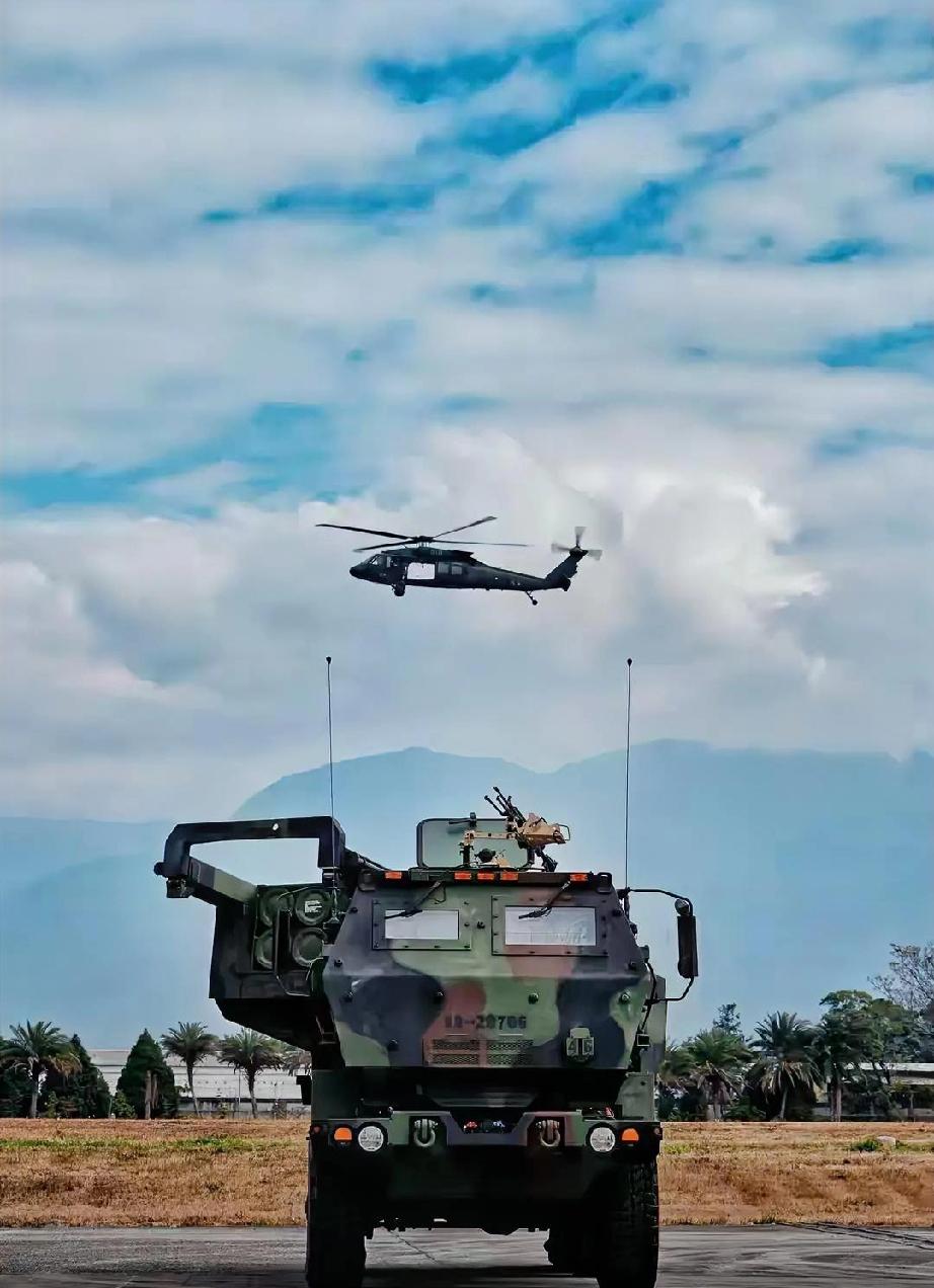 美国一直叫嚣，不许单方面改变台海现状，似乎只要维持现状即可，实则美国正在有意挑起