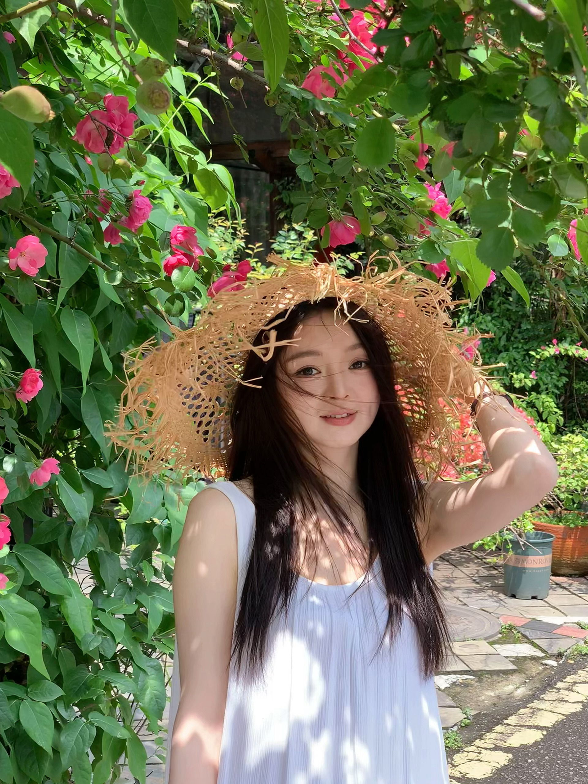 今日客片｜捕捉一位自带光的明媚少女潜水人员已归位成都约拍