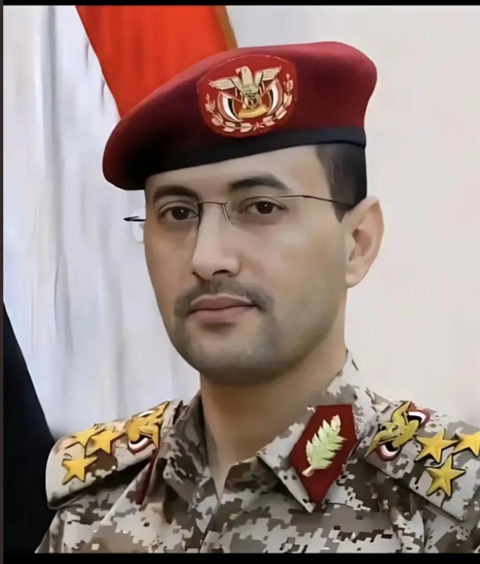 昨天爱普京，今天又爱叶海亚，着实有点花心 ，可我真的是爱这种男人 ，文质彬彬又杀