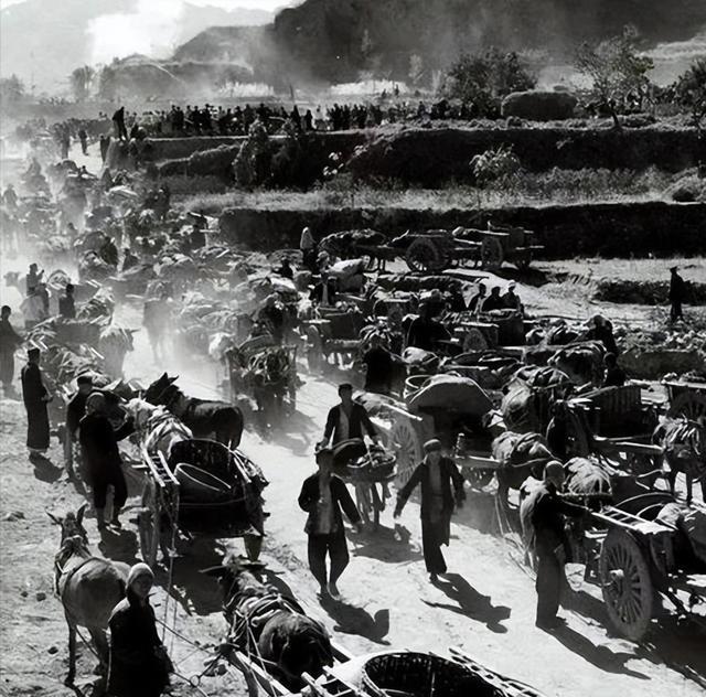 王震在1950年拒绝与苏联领事签署不平等条约，毛主席听后问：“你酒醉了吧？”
1