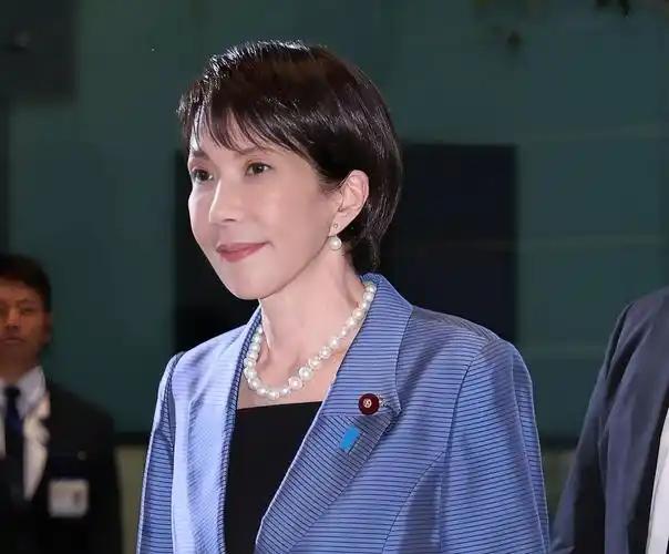 劝告全体国人快点清醒，务请提早做足思想准备，由于国防部早已道出了实底。日本这几年
