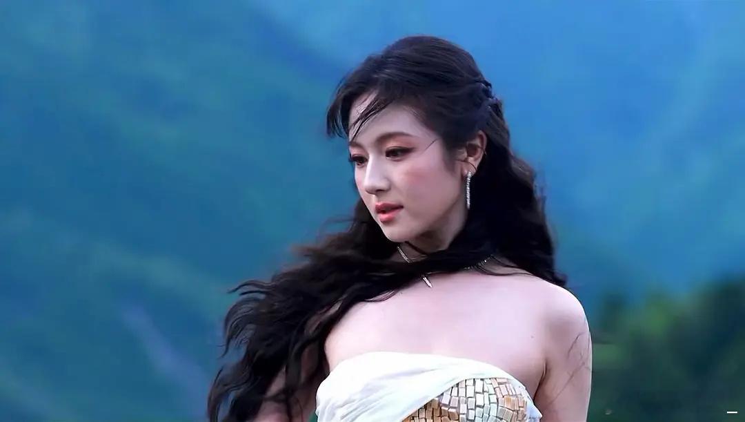 李兰迪今天也好灾难…