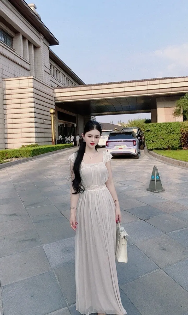 刺猬小姐 人不能天真一辈子 除非有人守护你的天真