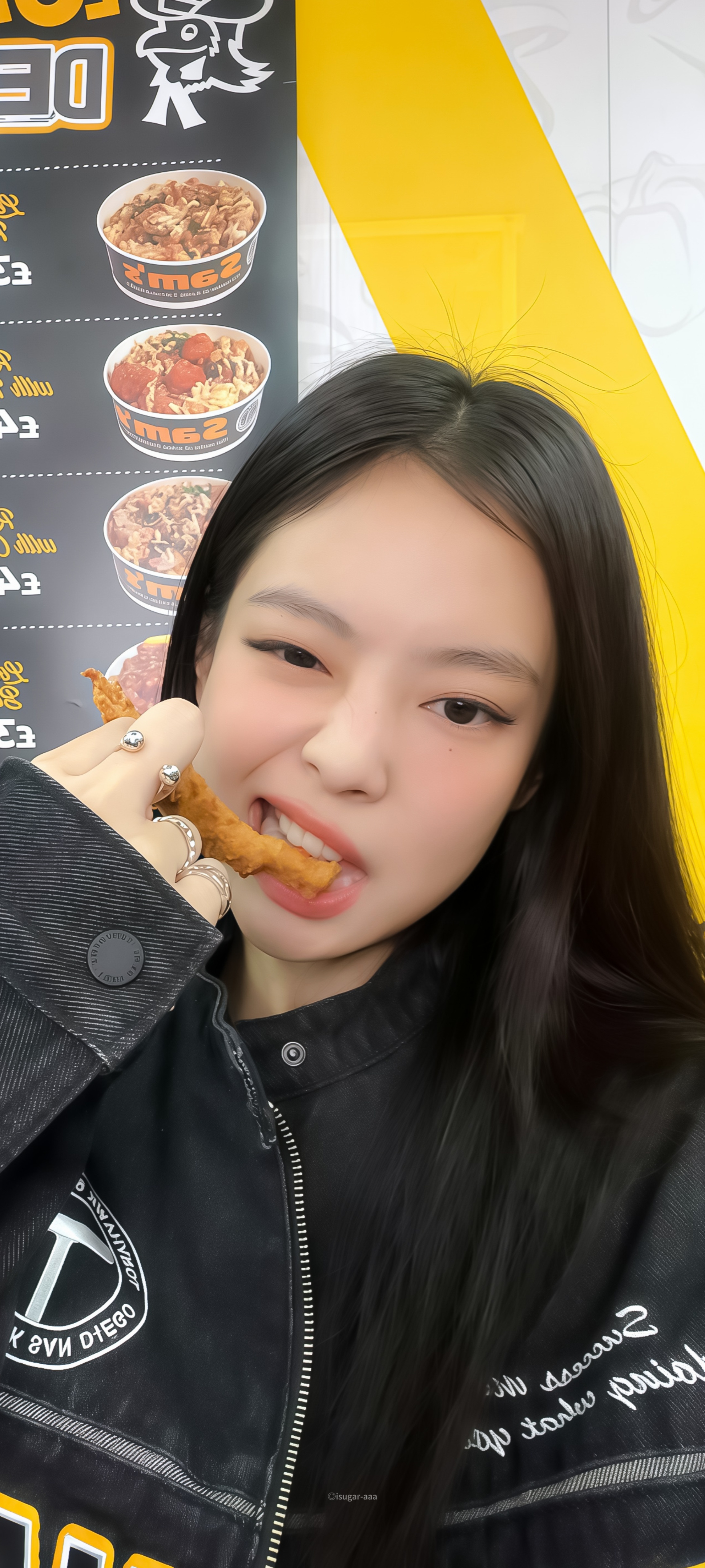 Jennie🍟🍕🍤更新壁纸 ^～^ ​​​