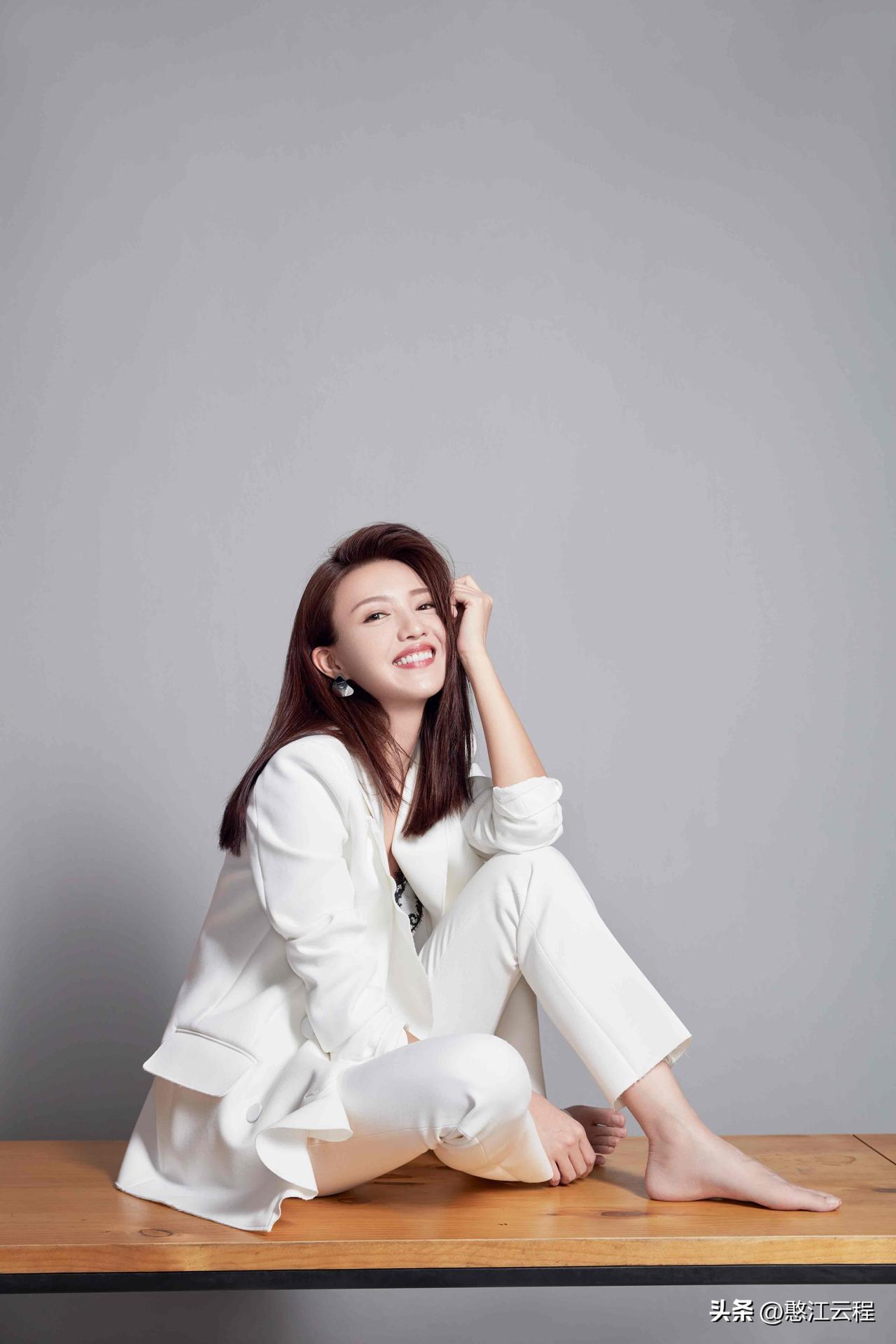 特低调的女演员，傅晶。