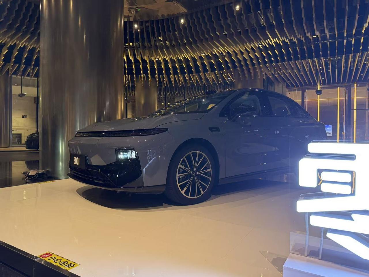 【零跑汽车：目前与华为合作没有确切消息】日前，零跑B01智驾交流会—重庆站举行。
