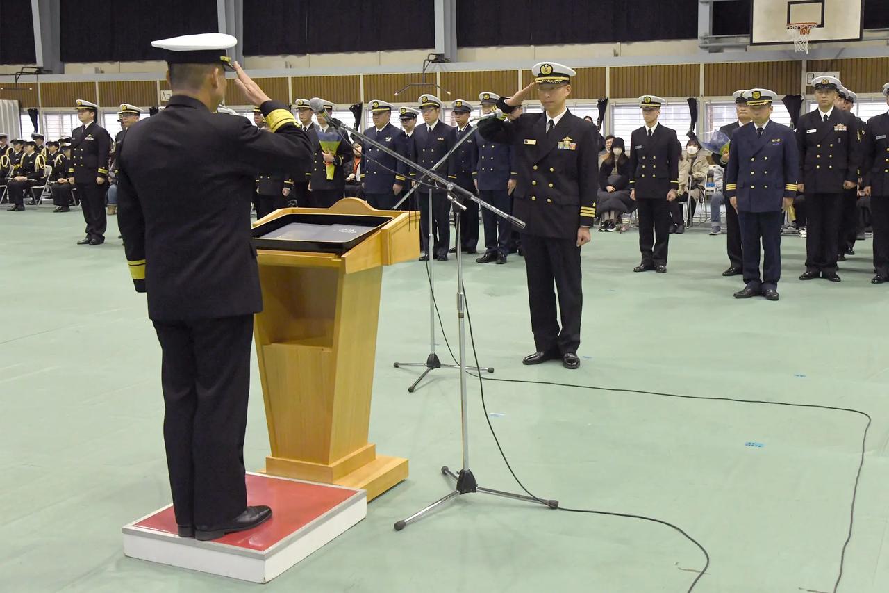 打击日本军国主义不应等到它生产出核武器
   我国或许正在犯一个战略性错误，日本