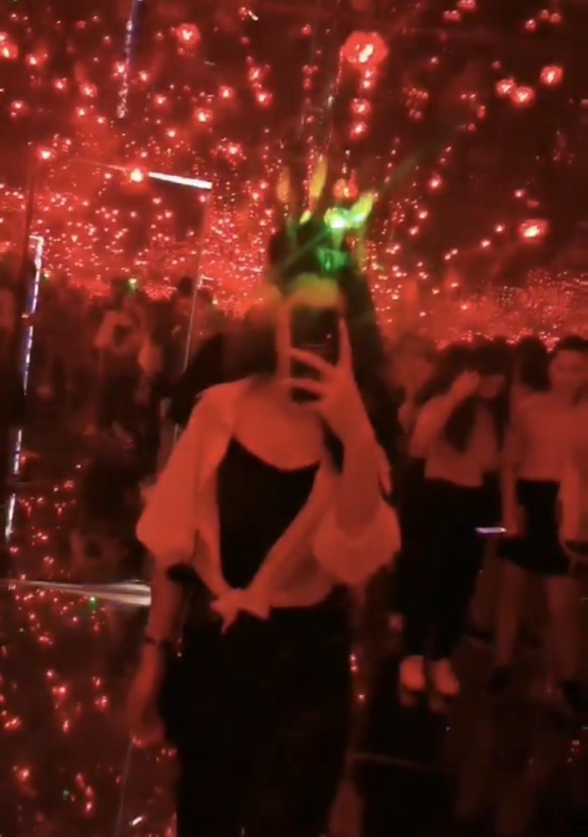 我知道每个人的陪伴都是短暂的，但我最舍不得你