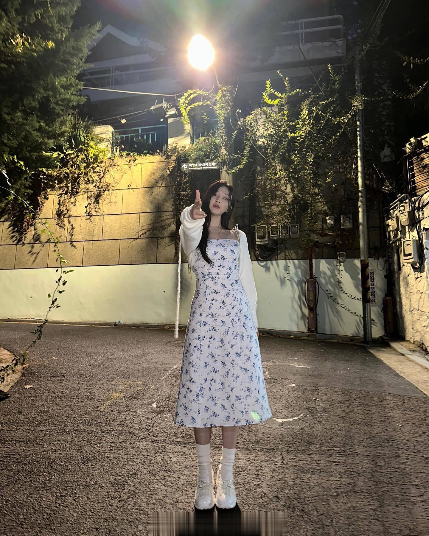 #明星私服搭配[超话]# Red velvet 朴秀荣 更新ins ​​​