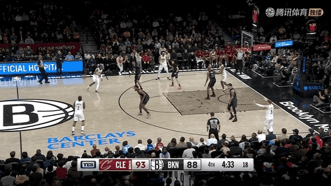 哈登复出精准施法，小黑大心脏，骑士惊心动魄克篮网。

米切尔缺阵，哈登复出率队客