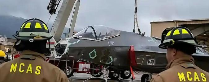 美国国会正在调查一件事：一批F-35的座舱盖，从澳大利亚发往美国维修，中途改道，