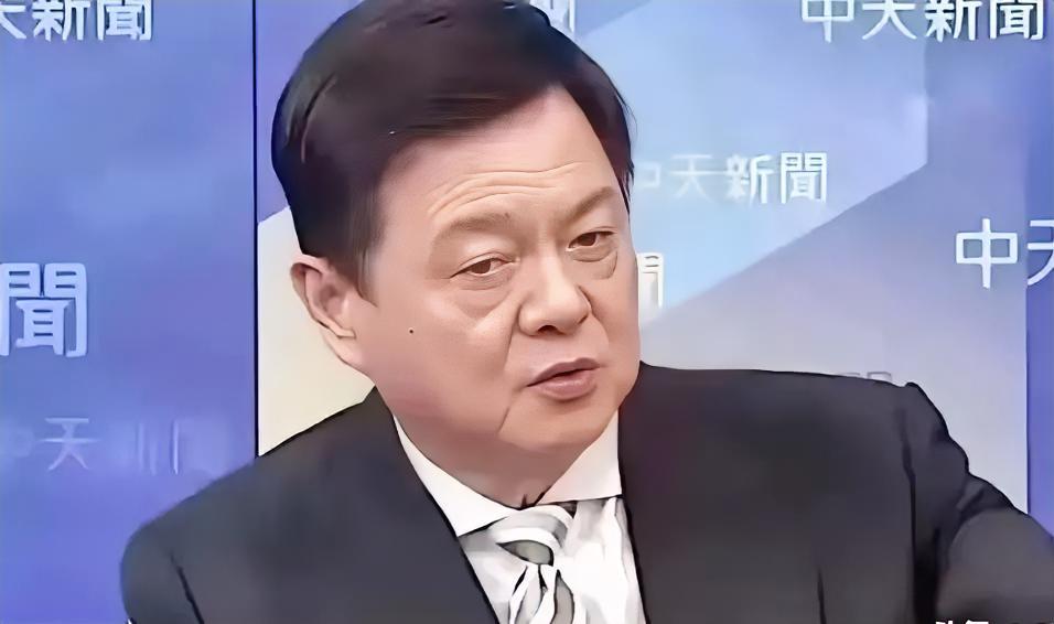 两岸一旦统一，新组建的台湾省各级领导人员，别说民进党的人不能用，就是国民党的人也