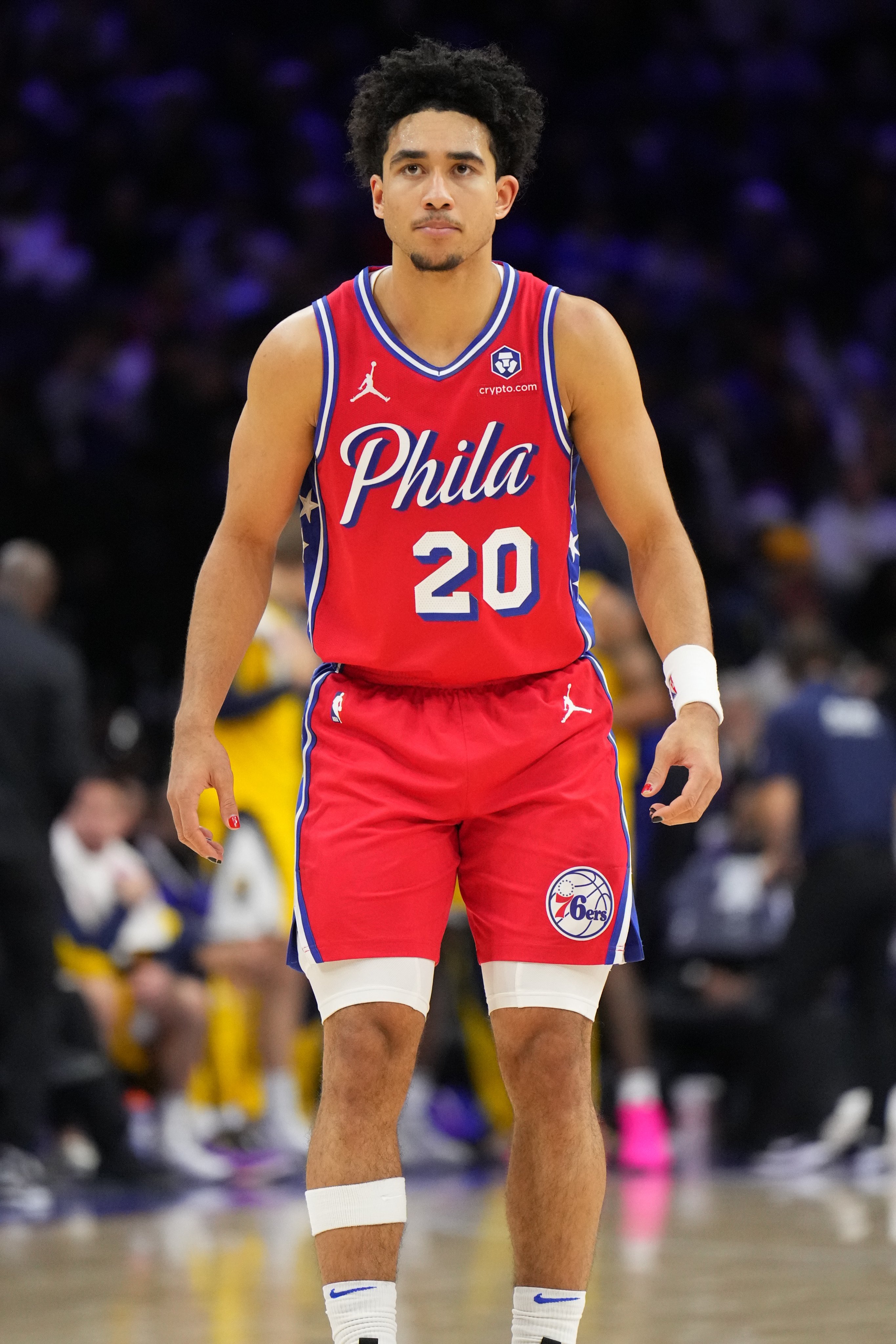 雷霆也补强了，换来在76人不太如意的麦凯恩nba