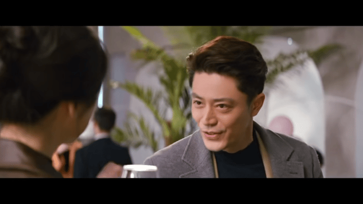 朱珠何止这两个梨涡啊，演技气质双在线，整张脸从头到尾都很有魅力，演技真的超有实力