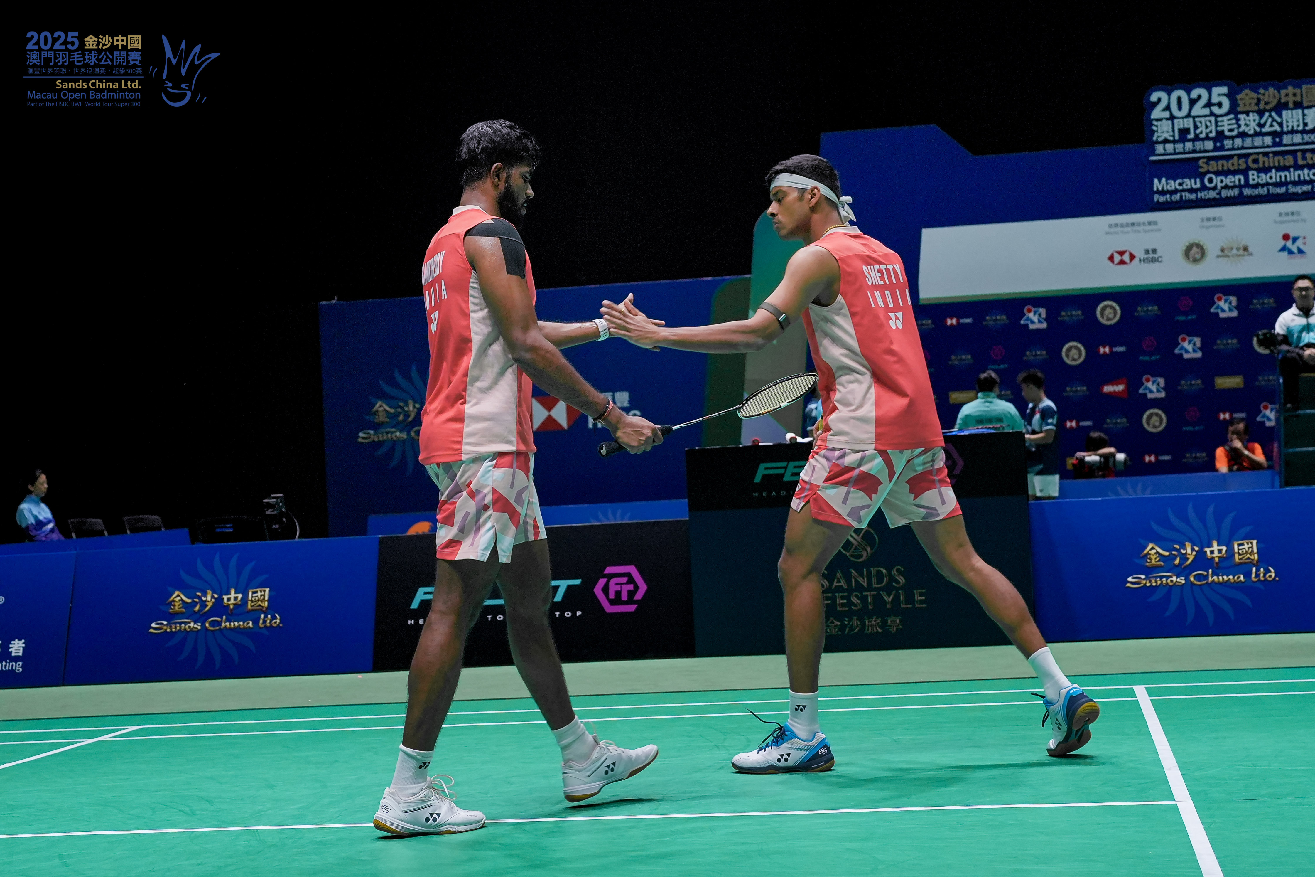 兰基雷迪/谢提🇮🇳 18-21、21-15、21-11 🇹🇭帕克卡波/佩