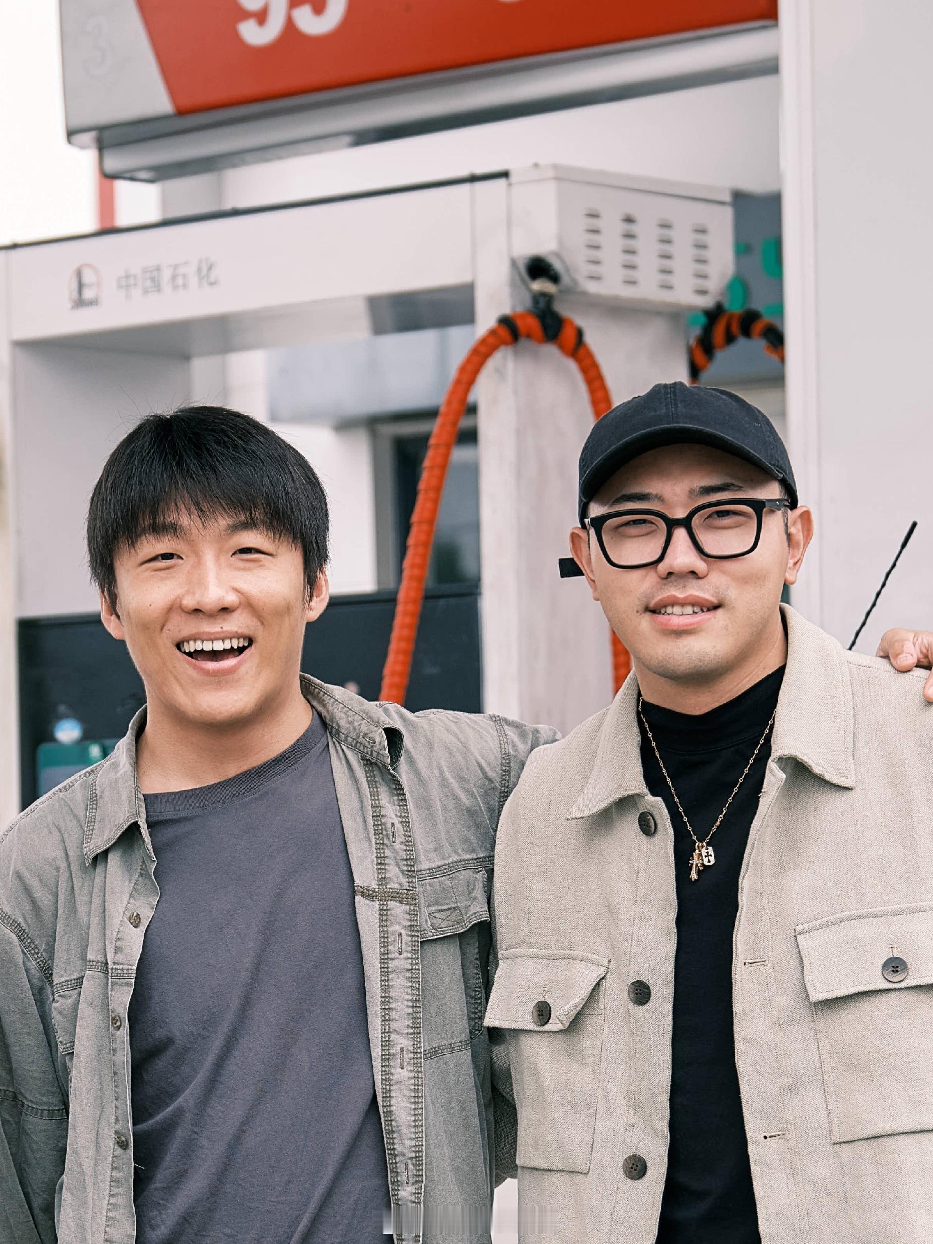 天放兄弟加油，咱们六月电影大麦！春晚蔡明王天放奶奶的最爱