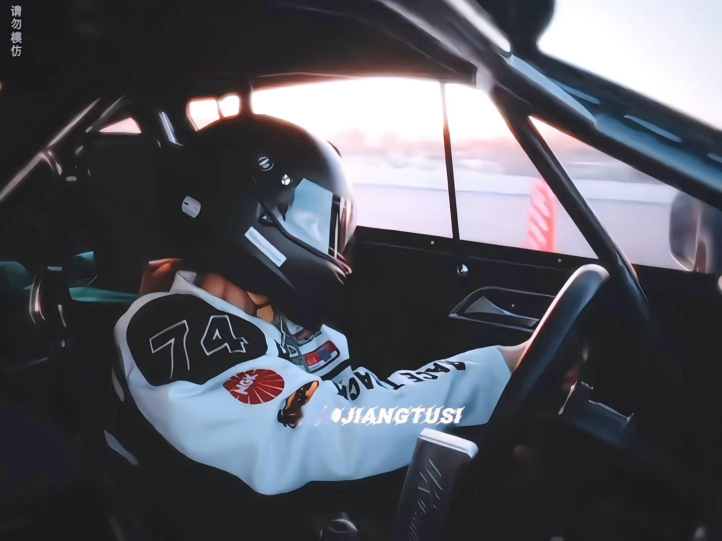 白鹿打方向盘 老公姐。。排队能坐上白鹿的副驾吗