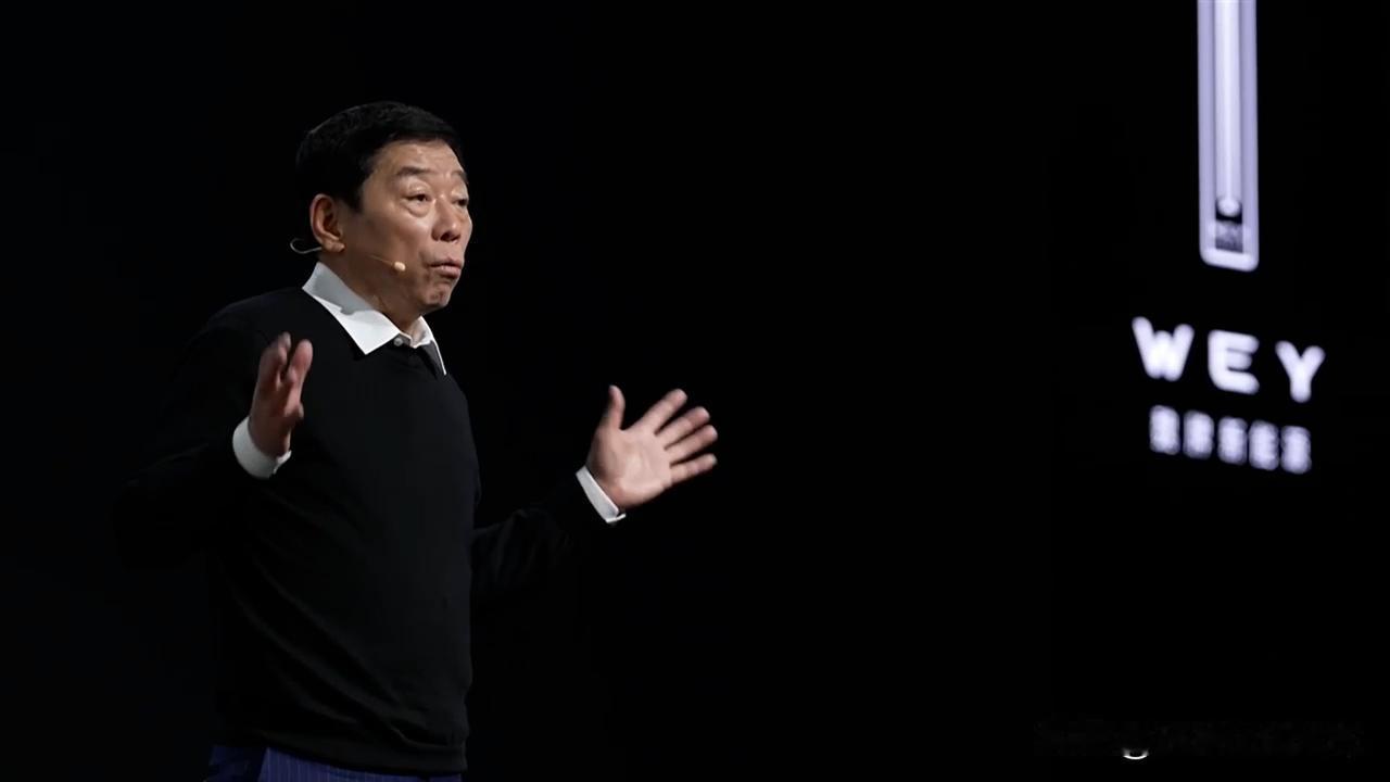 不是说车子卖贵了，产品就高端了。市面上很多卖50万、80万的国产车，虽自称豪华高