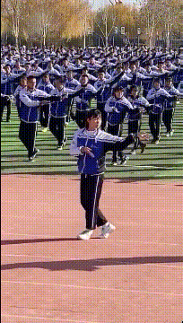 我说儿子最近怎么越来越娘了