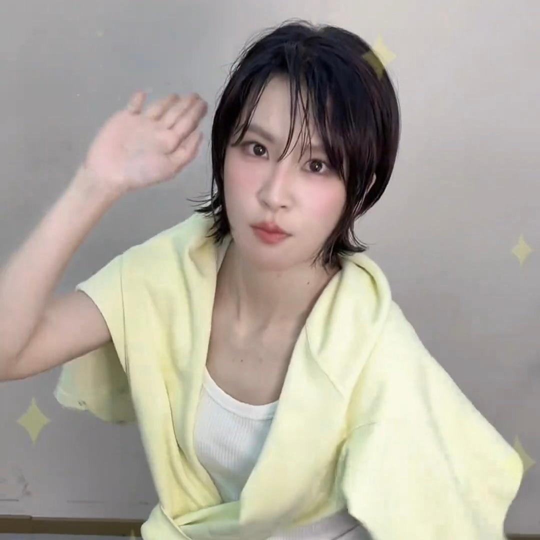 一名女婴 