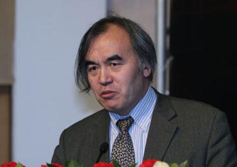 清华大学研究员、专家袁刚明称：五一调休是动了脑筋的做法。
动了脑筋肯定是动了的，
