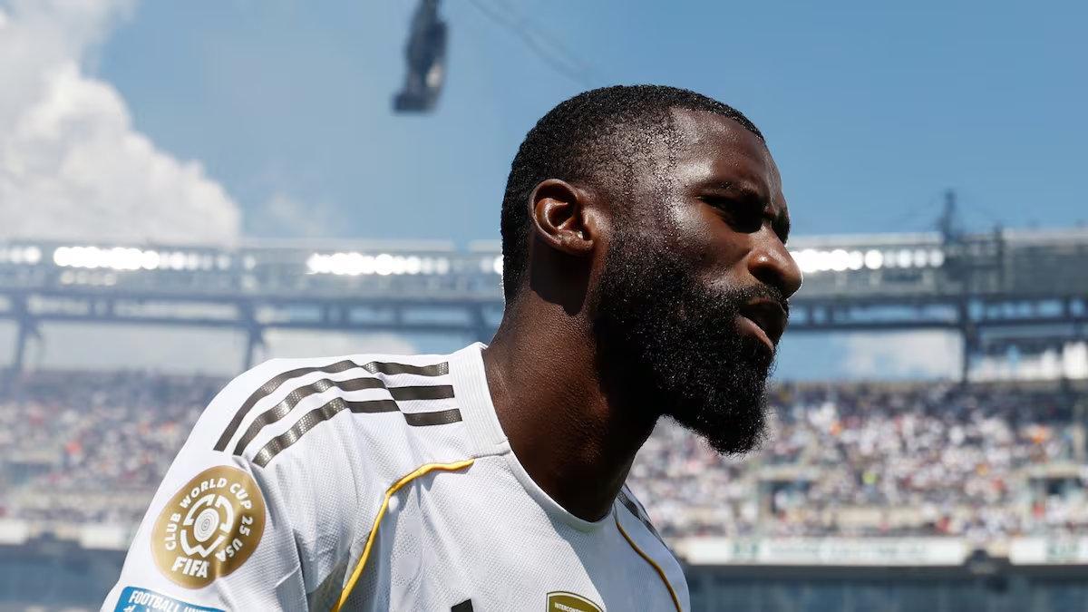 【阿斯报】加拉塔萨雷正专注于在冬季转会窗签下吕迪格。加拉塔萨雷将利用吕迪格赛季末