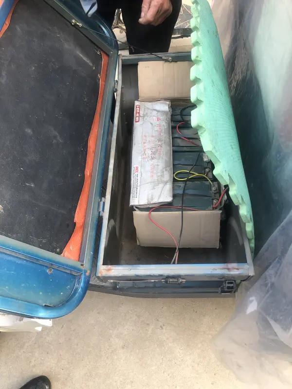 4月1日北京，大学美术教授想挣大钱辞职，创业失败负债累累 ，骑车70公里，从天津