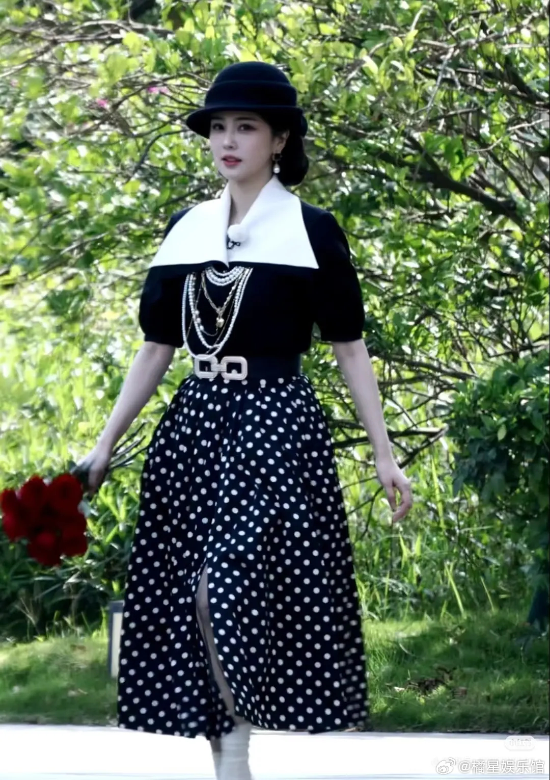 跑男造型，来感受一下这两位