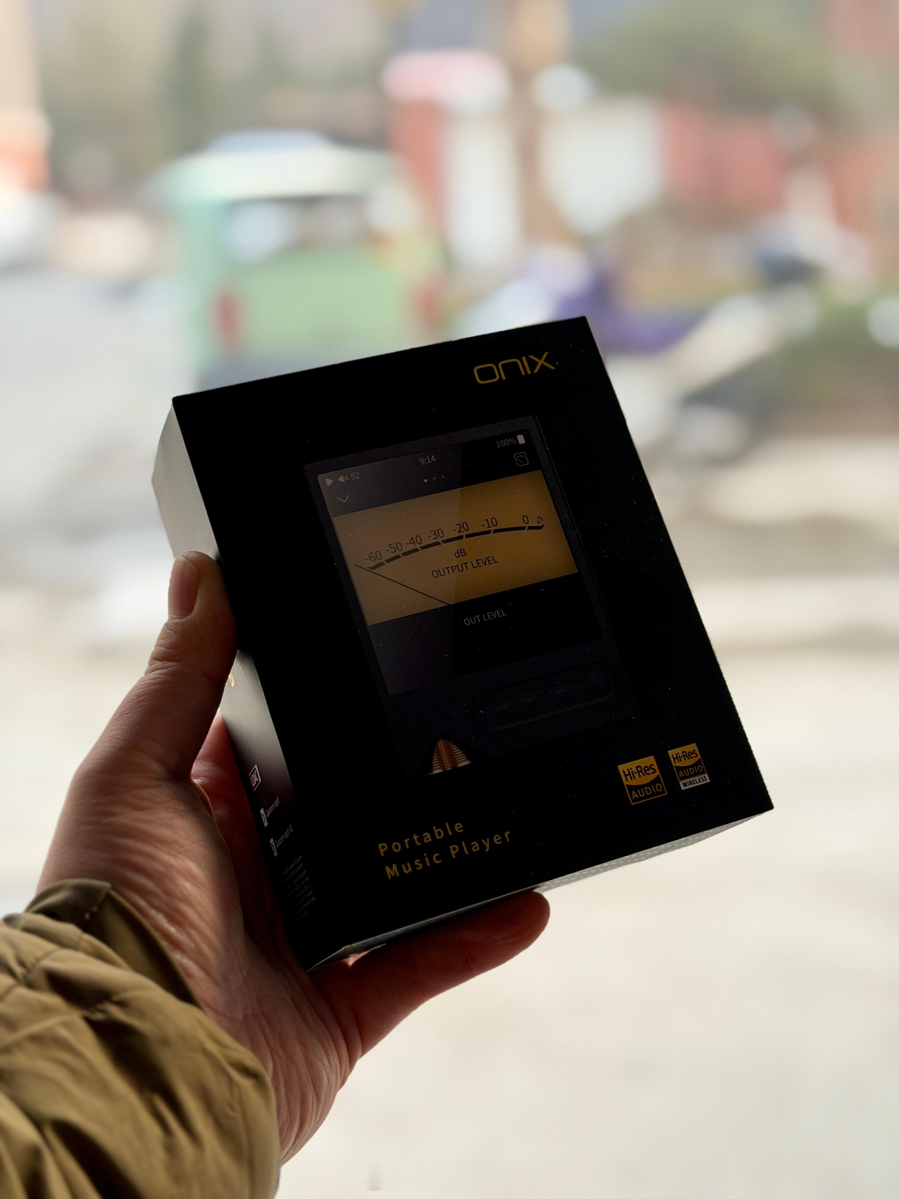 今再快！玩就玩尽兴，小玩具越多越好耳机发烧友闲来无事开开箱