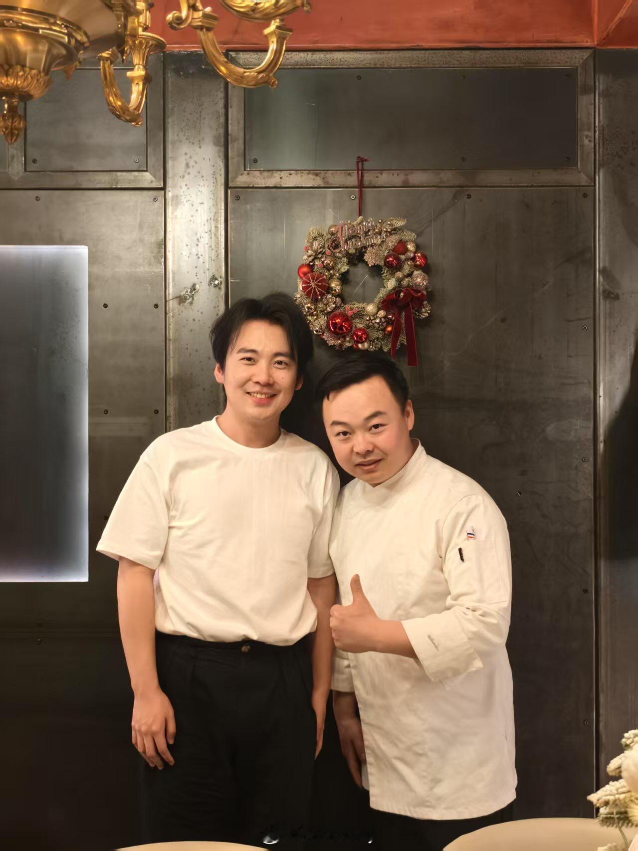 ◆  郭麒麟◆  偶遇篇.对比之下，说明只要努力，一切皆有可能，太励志了！...