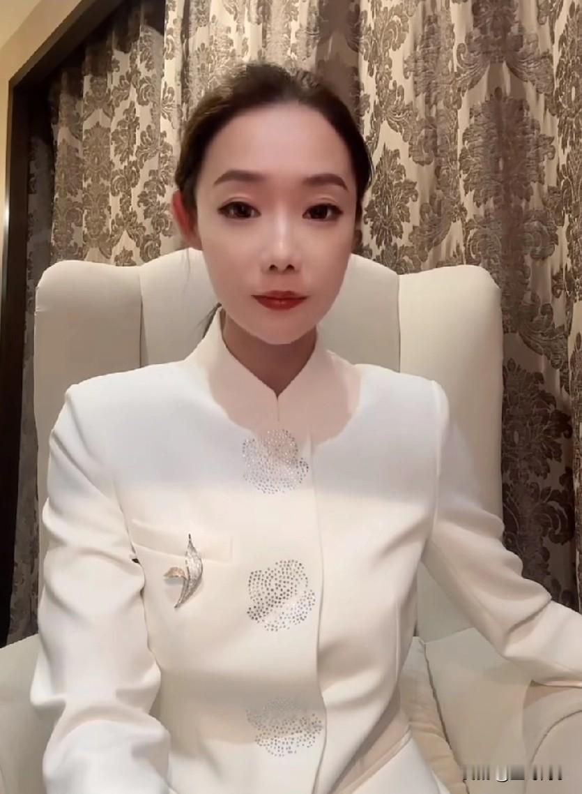 崔智贤向太原老葛表白：
我爱你，老葛，我就是喜欢你，我爱你，我就要和你在一起，我