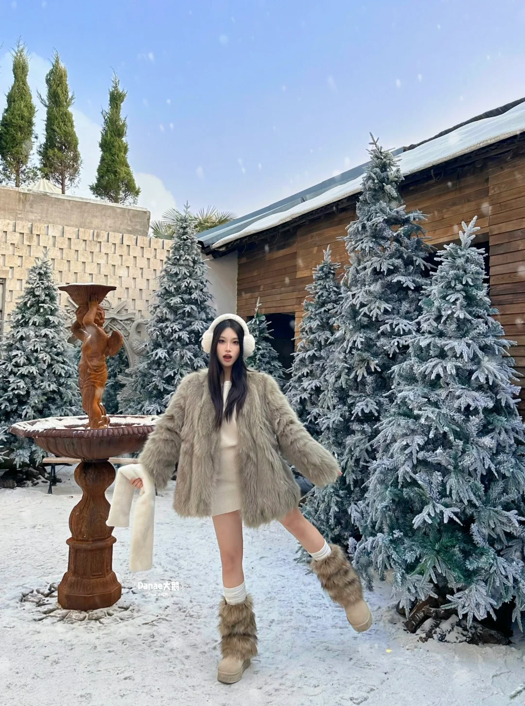 不在芬兰在杭州！圣诞预制下雪照片❄️