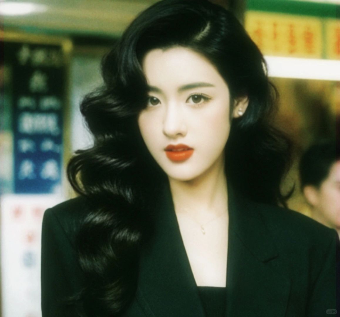 怎么 啊sir 见到我不开心呐？