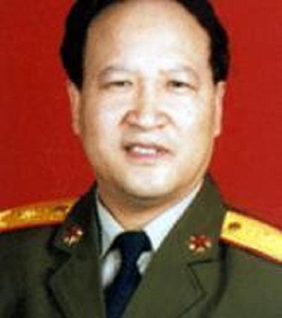 陈耀武，少将，1947年出生，山东省东营市东营区牛庄镇陈庄村人。
 
黄河入海口