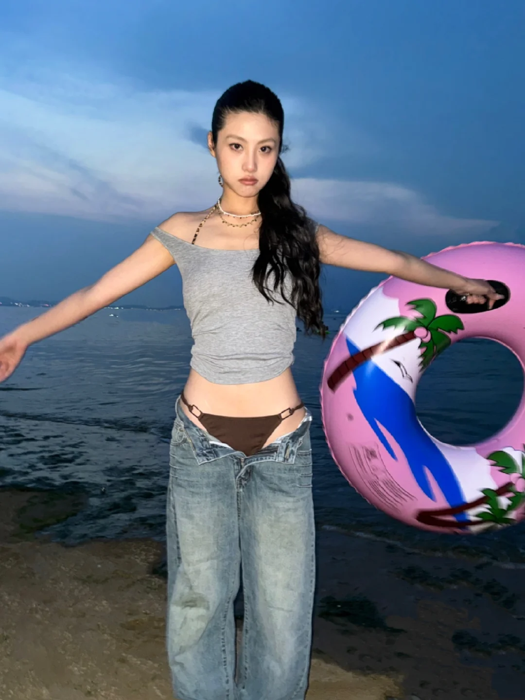 把偷拍我看海的照片送我好吗🌊
