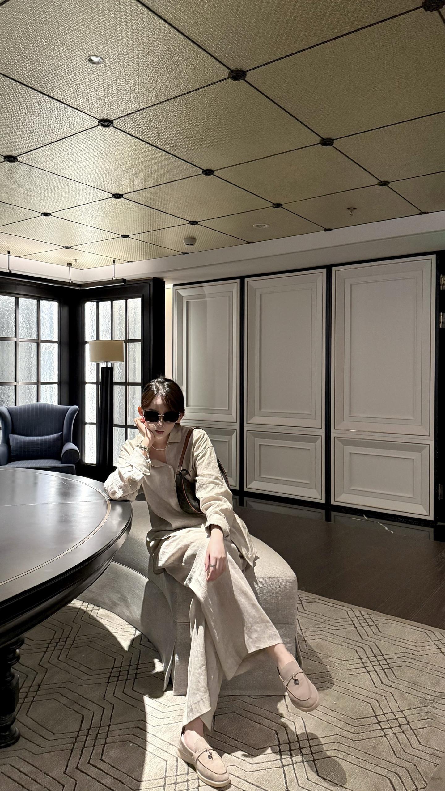 你的长相和钱包还达不到你对自己的自信程度