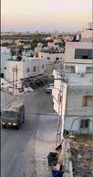 7月18日，一辆载有以色列国防军官兵的车辆，在巴勒斯坦约旦河西岸地区北部遭到，巴