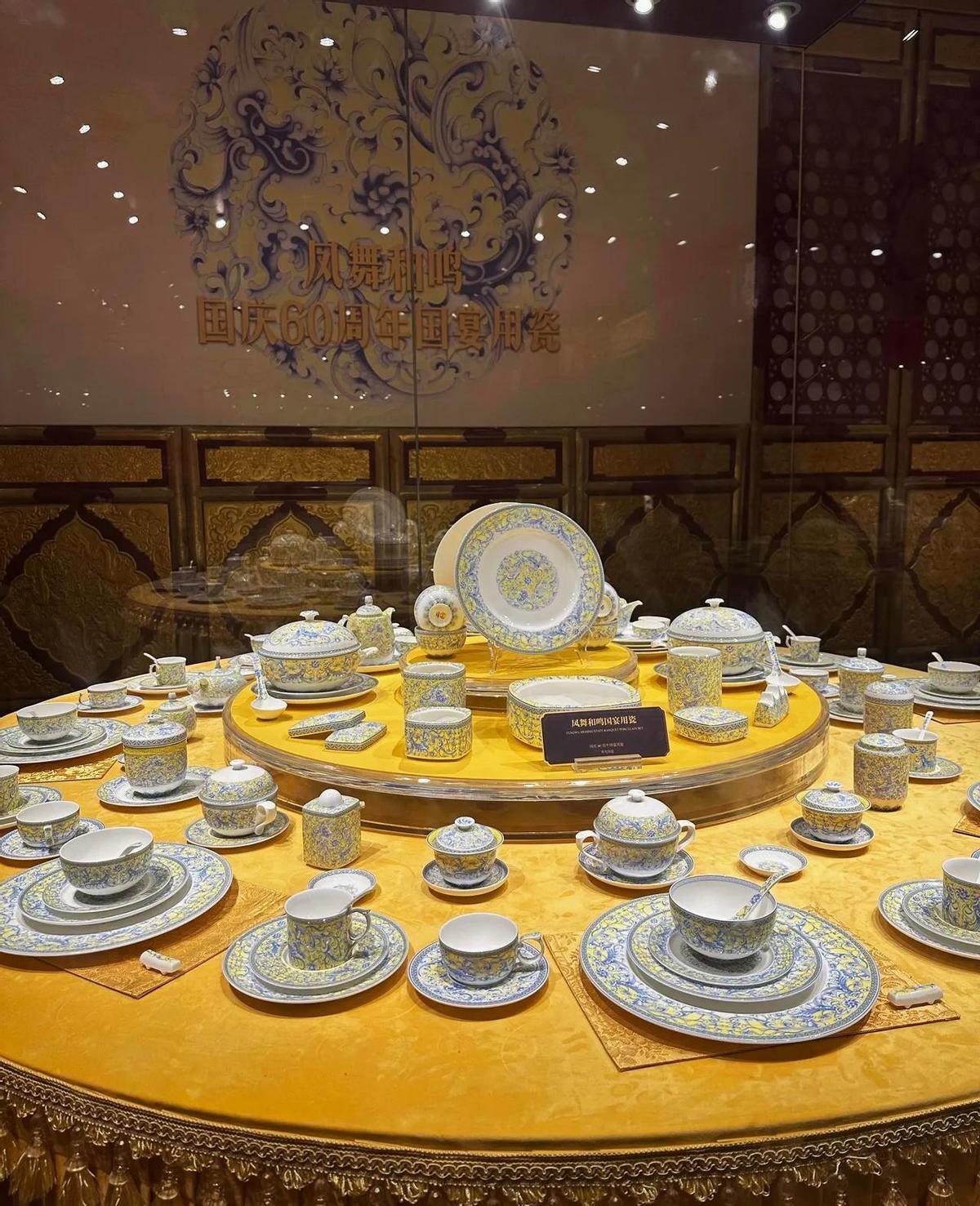 小姨子甩手就是10万银行卡，大姐直接送沉甸甸的金手镯，这哪里是给80岁老太太祝寿