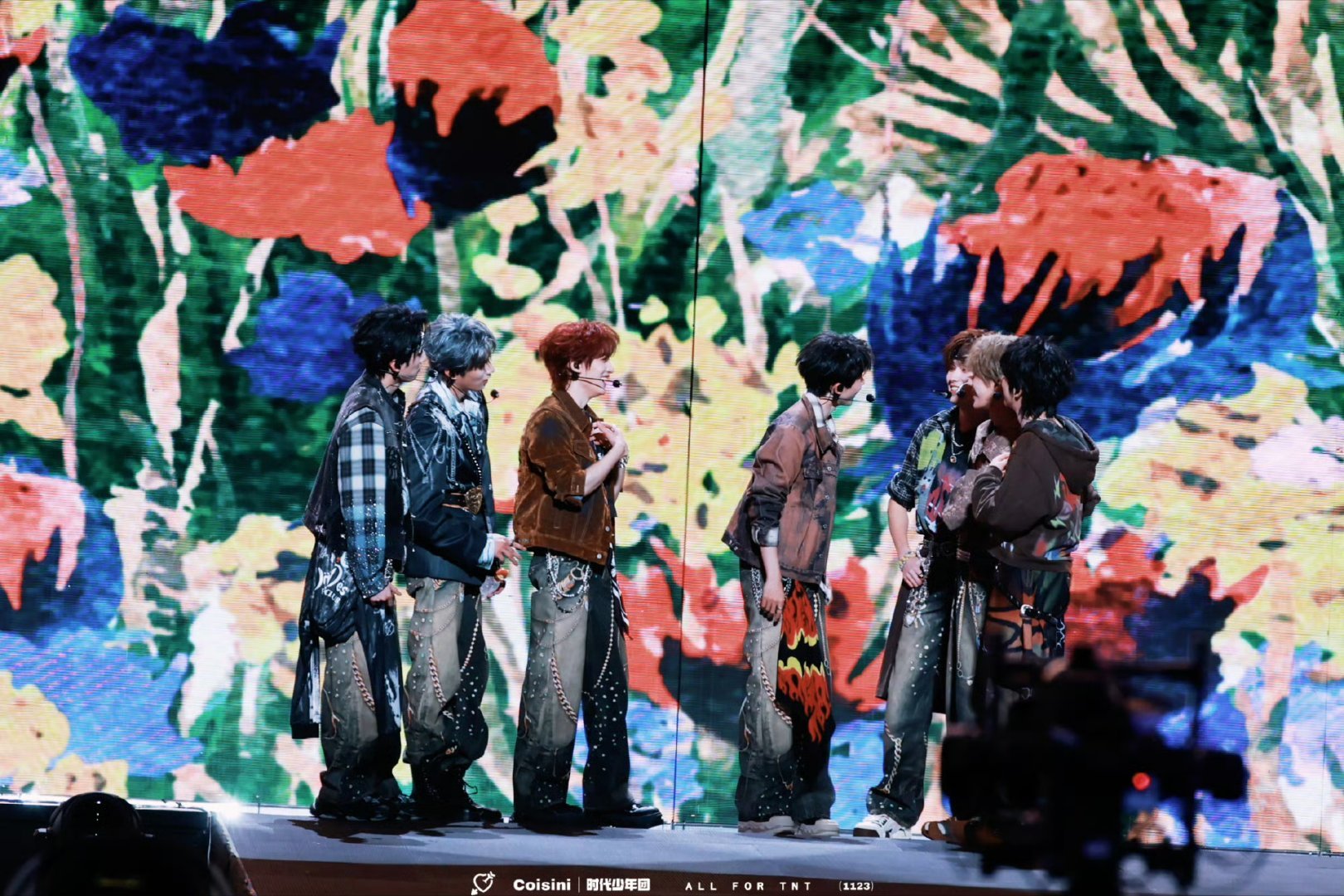 时代少年团 时代少年团 六载花冠映晨曦 时代少年团 珺璟如烨 "我执笔卷写你的青
