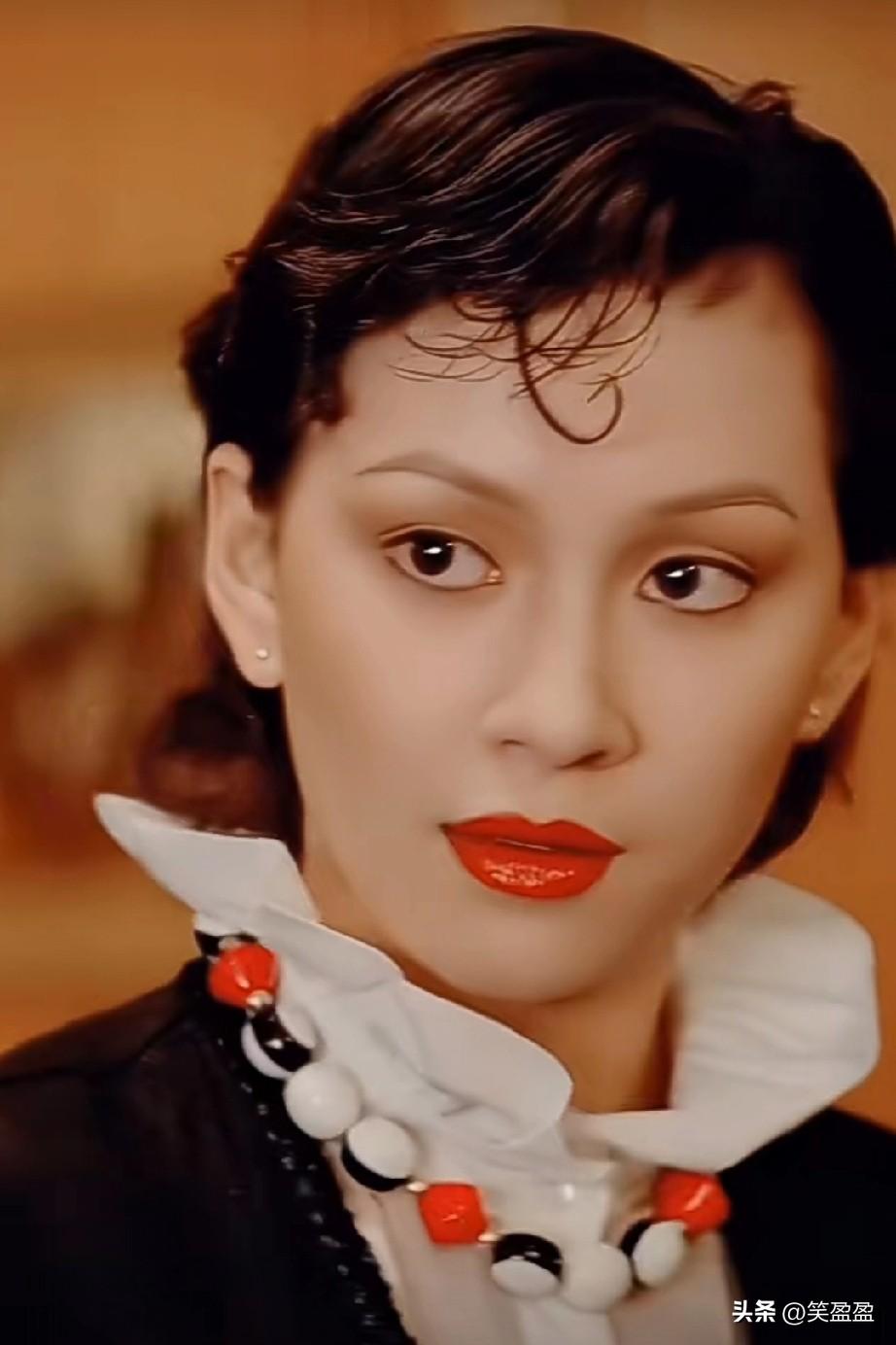 周润发前妻
带有混血感美女
真的是太美啦
还记得她吗？