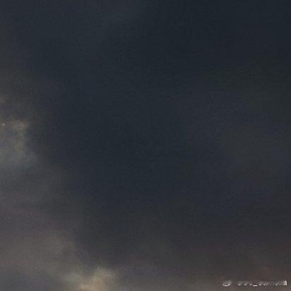 努力的意义，不在于一定会让你取得多大的成就，只是让你在平凡的日子里，活得比原来的