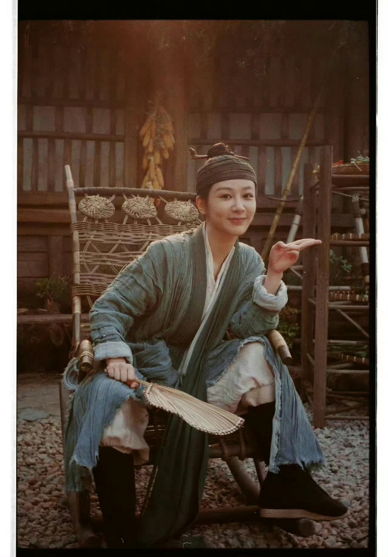 #杨紫[超话]#💜#1106陪杨紫浪漫环游# 2022.09.25杀青大吉，长