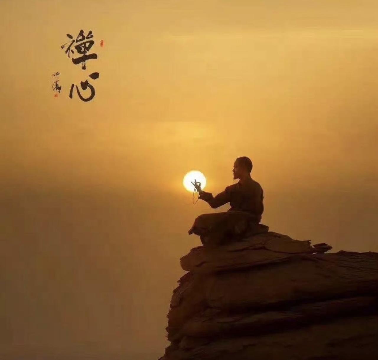 我要说透十月的美
（蓝光作词）

秋光浸染 四野盈果香
我取清欢 引秋色入诗行