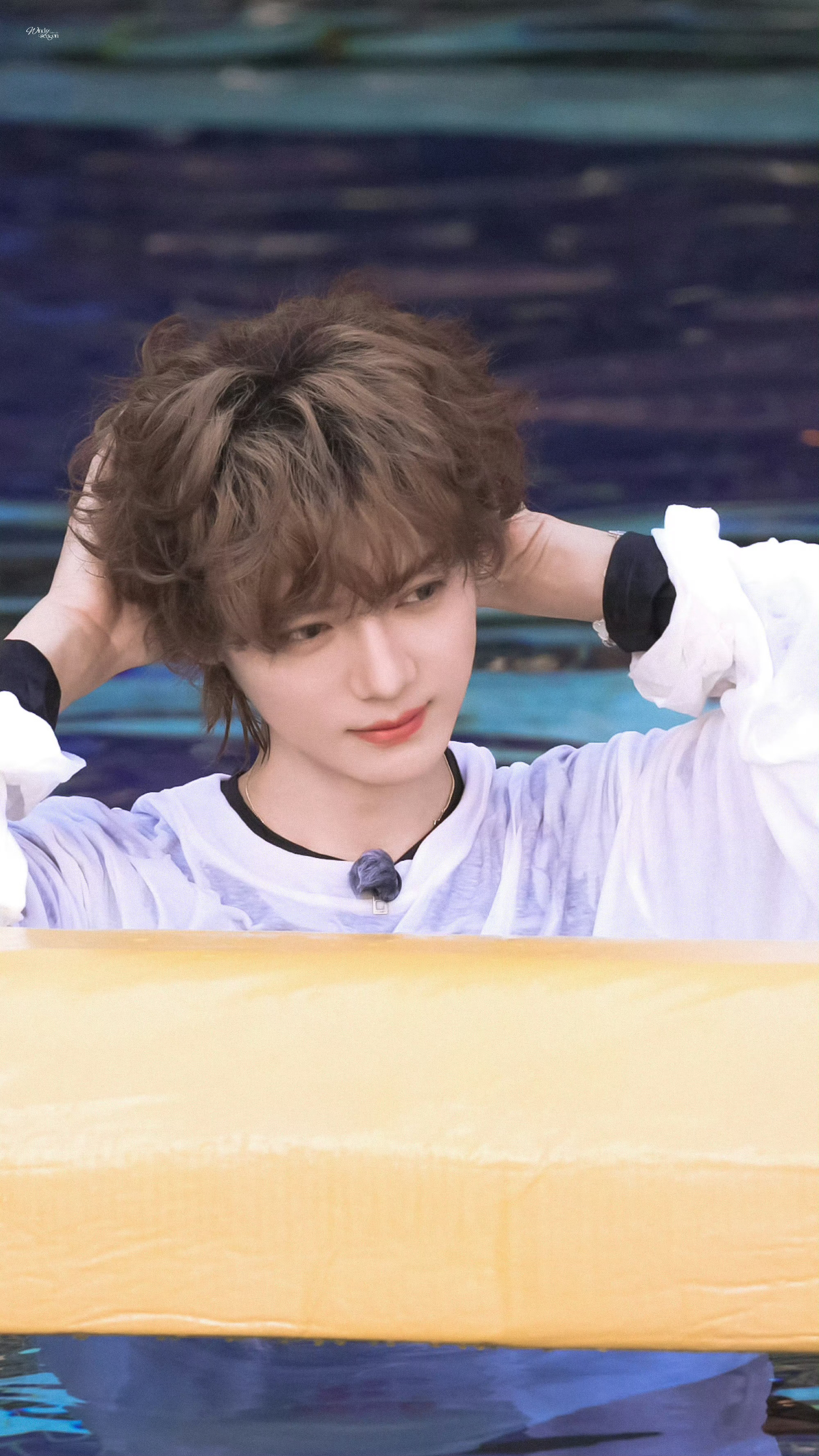 鹿晗五哈桂林录制录制顺利哥哥期待新的故事