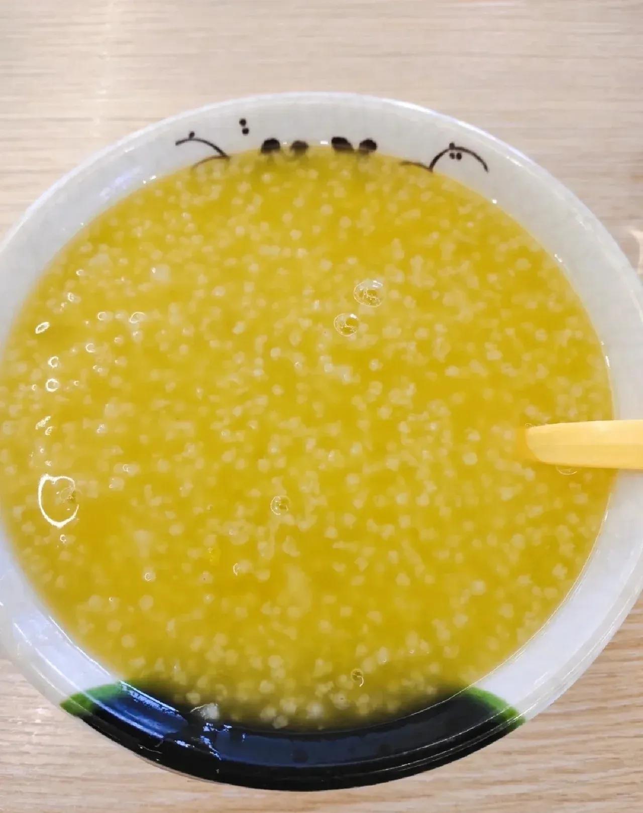 不懂就问，小米粥真的是万能的吗？真的那么健康吗？

我有一个同事，她的主食只有小