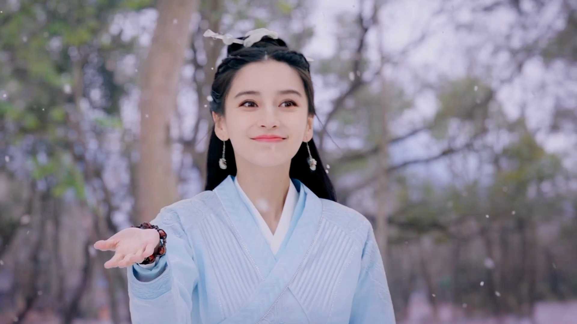 angelababy angelababy 将你写进诗里的每一页，不提思念却能想