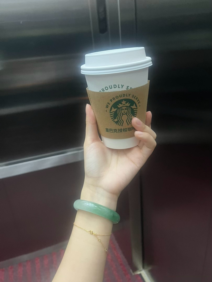 已变成了会自费提神的牛马 ​​​